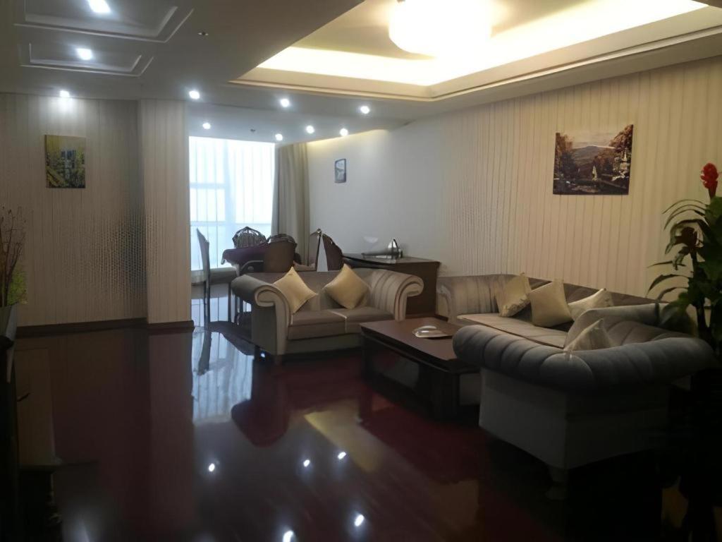 Greentree Inn Tianjin Wuqing Distric Bohai Market Bagian luar foto