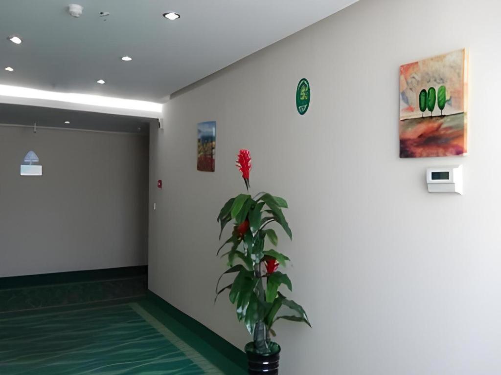 Greentree Inn Tianjin Wuqing Distric Bohai Market Bagian luar foto