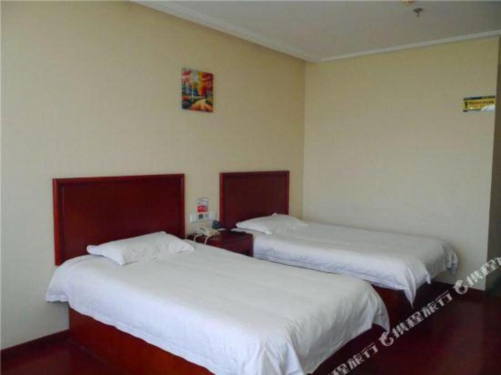 Greentree Inn Tianjin Wuqing Distric Bohai Market Bagian luar foto