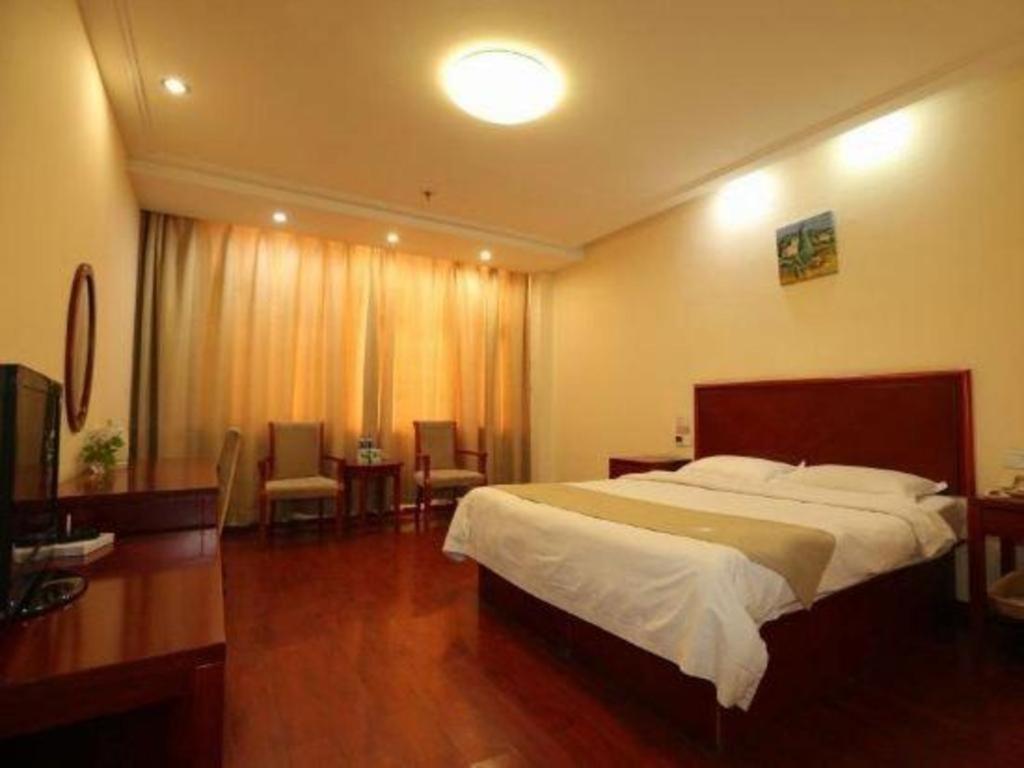 Greentree Inn Tianjin Wuqing Distric Bohai Market Bagian luar foto