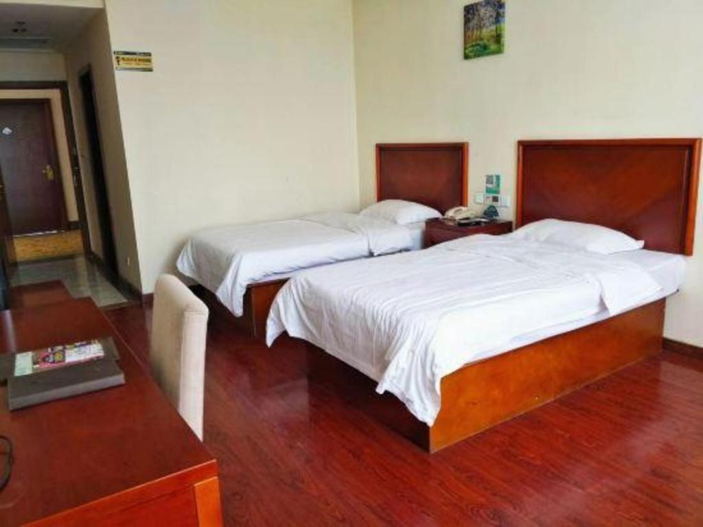 Greentree Inn Tianjin Wuqing Distric Bohai Market Bagian luar foto
