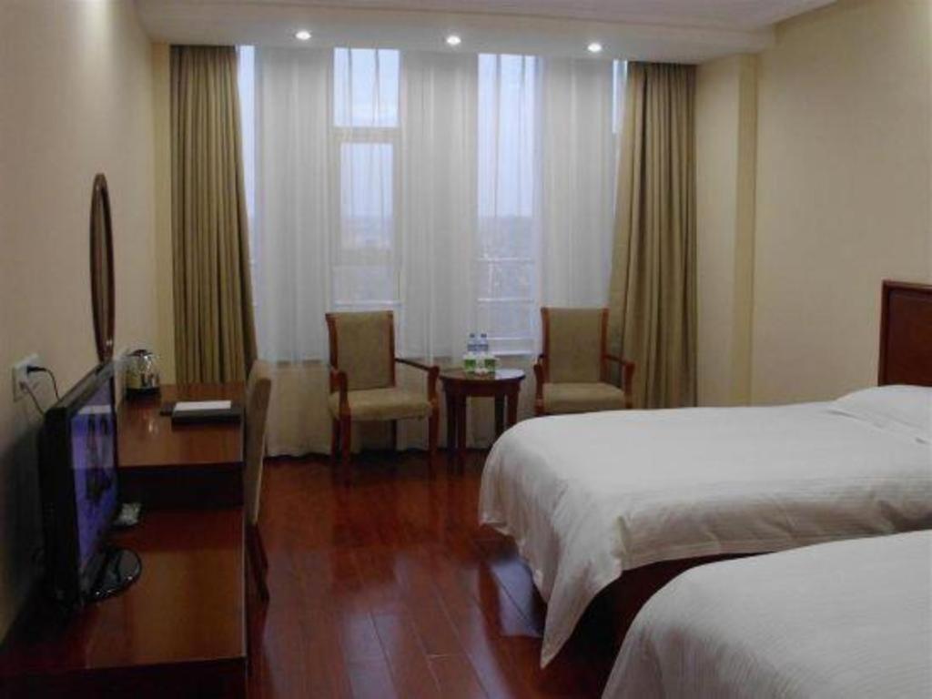 Greentree Inn Tianjin Wuqing Distric Bohai Market Bagian luar foto