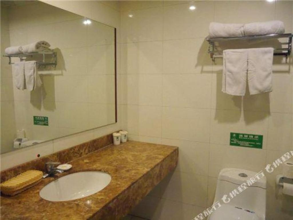 Greentree Inn Tianjin Wuqing Distric Bohai Market Bagian luar foto