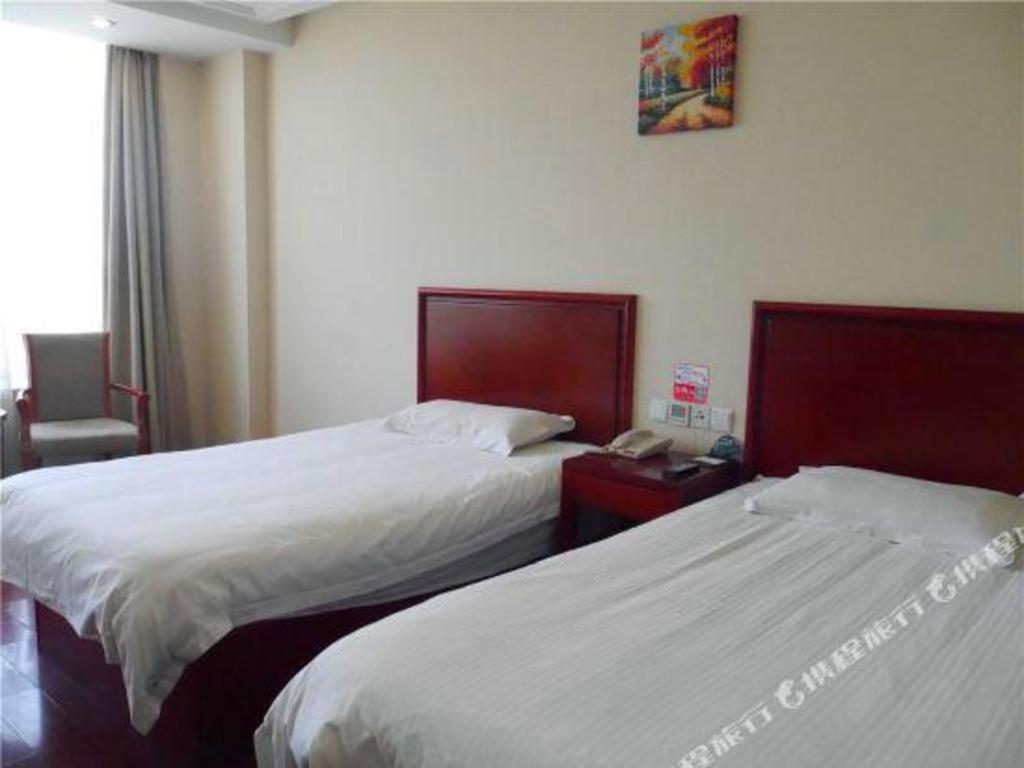 Greentree Inn Tianjin Wuqing Distric Bohai Market Bagian luar foto